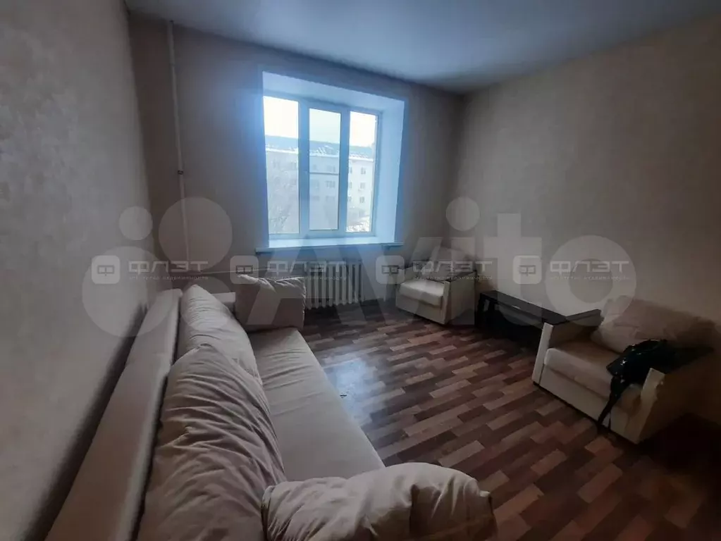 Комната 14,4 м в 3-к., 4/5 эт. - Фото 1