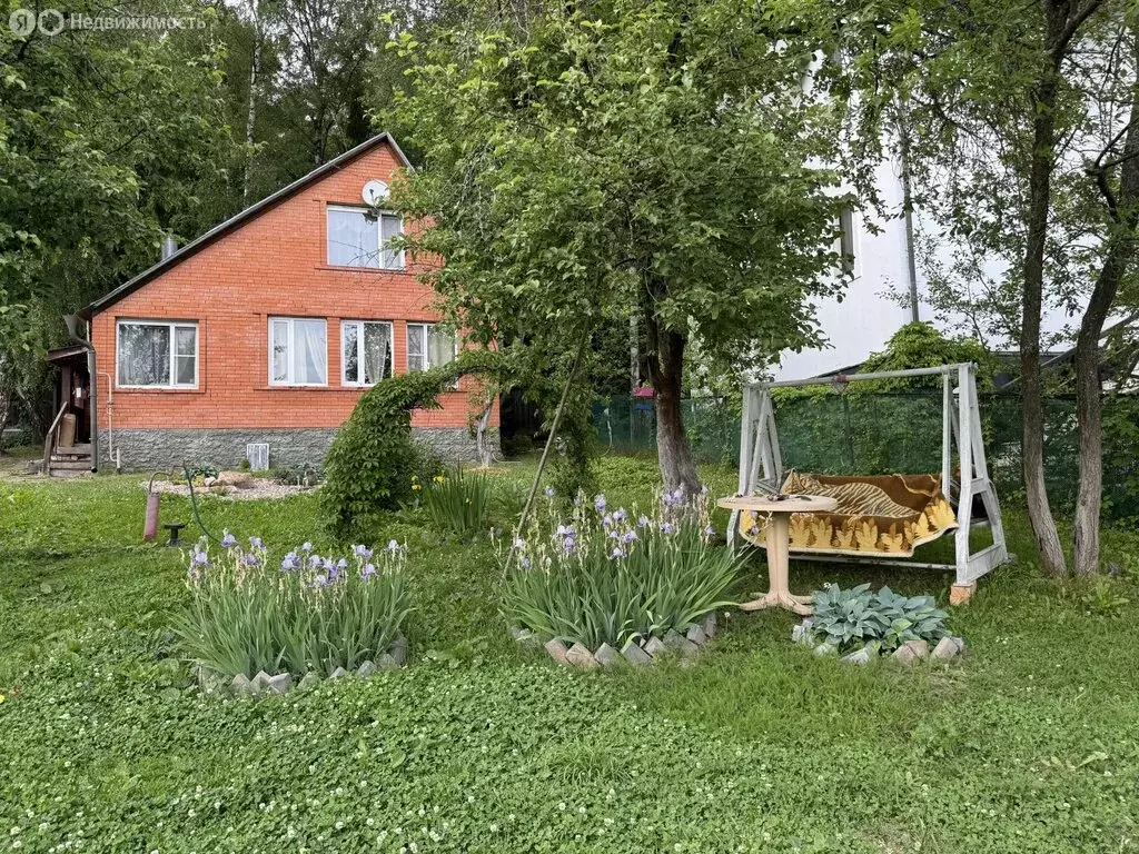 Дом в Одинцовский городской округ, село Аксиньино (80 м) - Фото 0