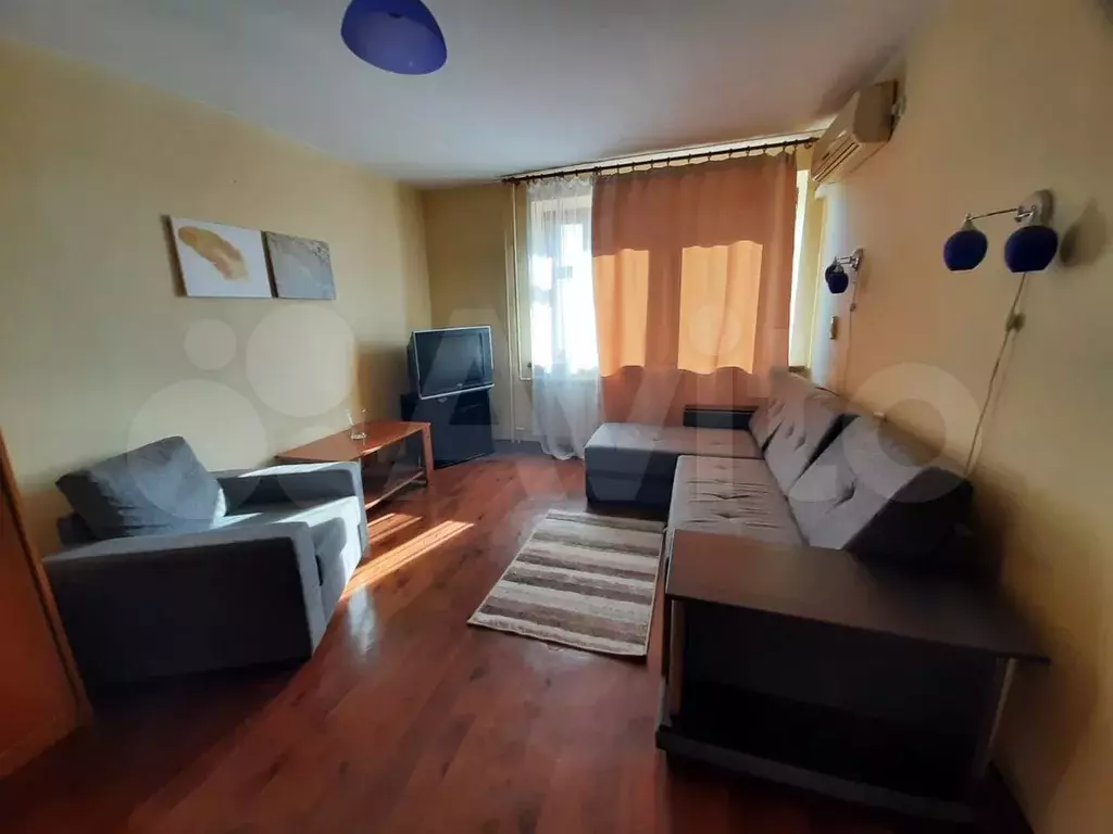 1-к. квартира, 30 м, 8/10 эт. - Фото 0