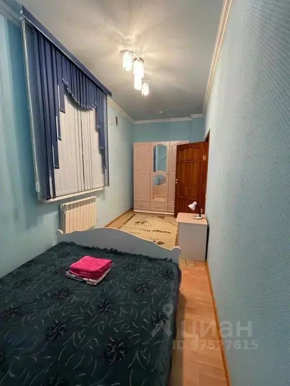 Комната Астраханская область, Астрахань ул. Берзина, 64 (27.0 м) - Фото 1