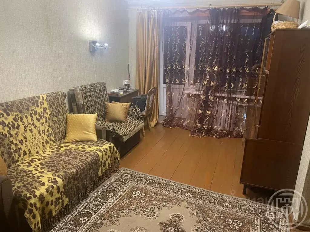 1-к кв. Ленинградская область, Луга просп. Володарского, 22 (40.0 м) - Фото 1