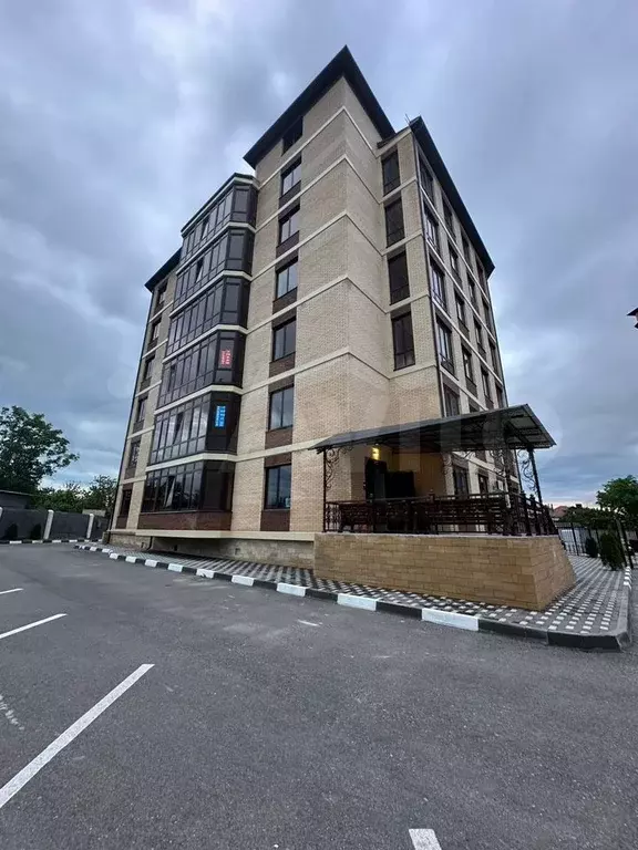 2-к. квартира, 70 м, 4/6 эт. - Фото 1