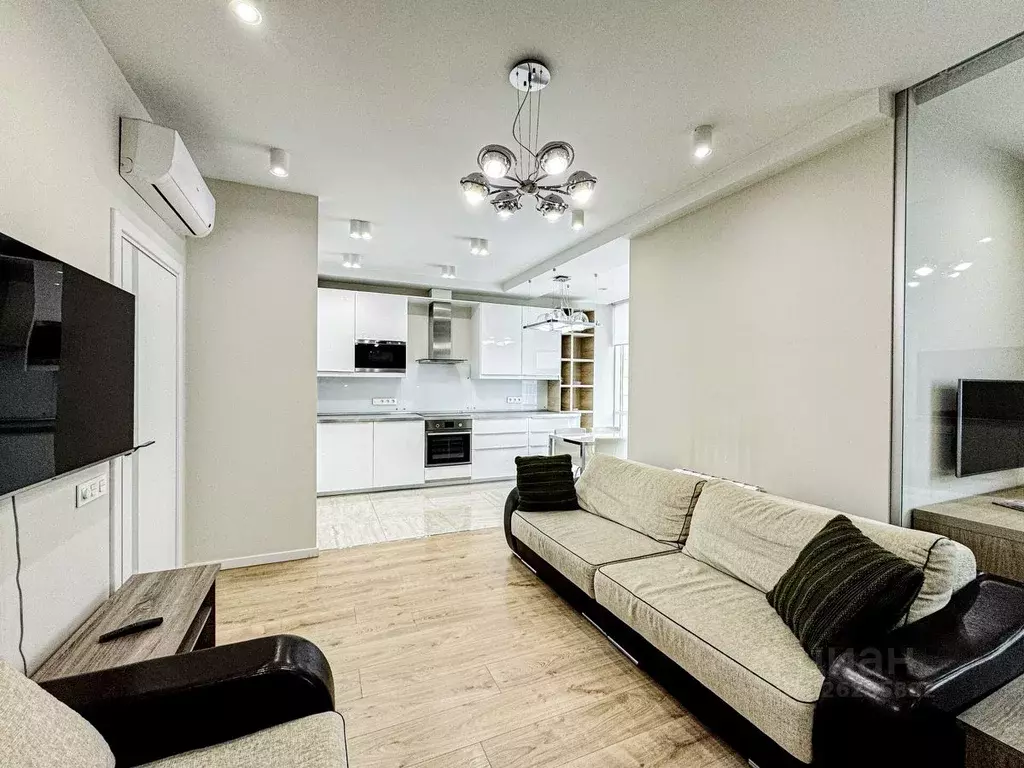 3-к кв. Москва Мосфильмовская ул., 88к2с7 (85.0 м) - Фото 1