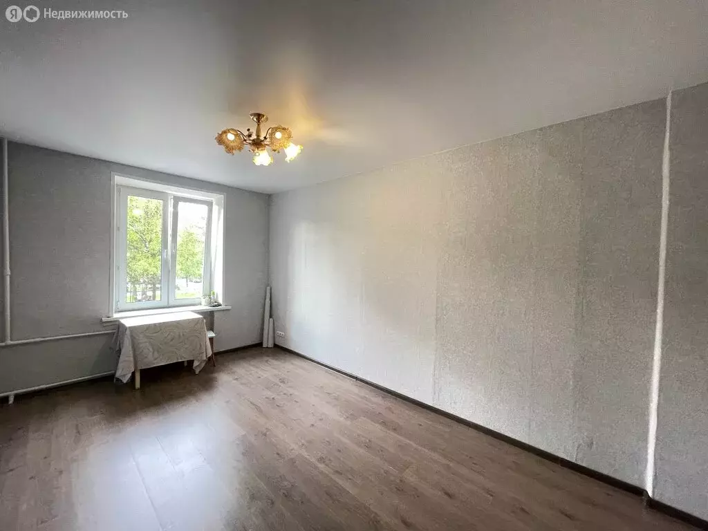 1к в 7-комнатной квартире (18 м) - Фото 1