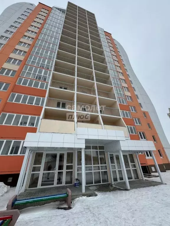 1-к кв. Омская область, Омск ул. Леонида Маслова, 7 (51.7 м) - Фото 0