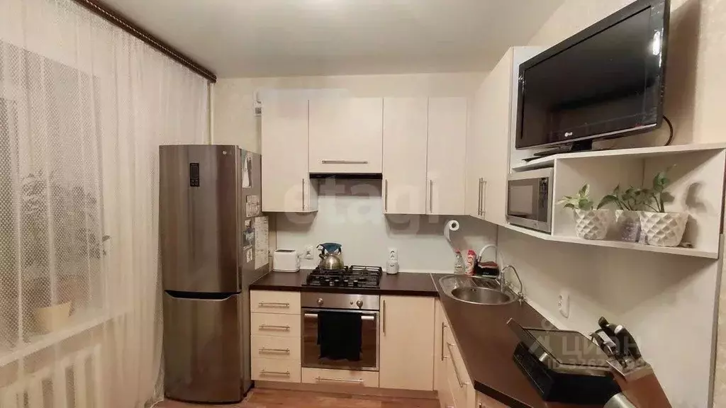 2-к кв. Воронежская область, Воронеж ул. Урывского, 17Е (70.0 м) - Фото 1