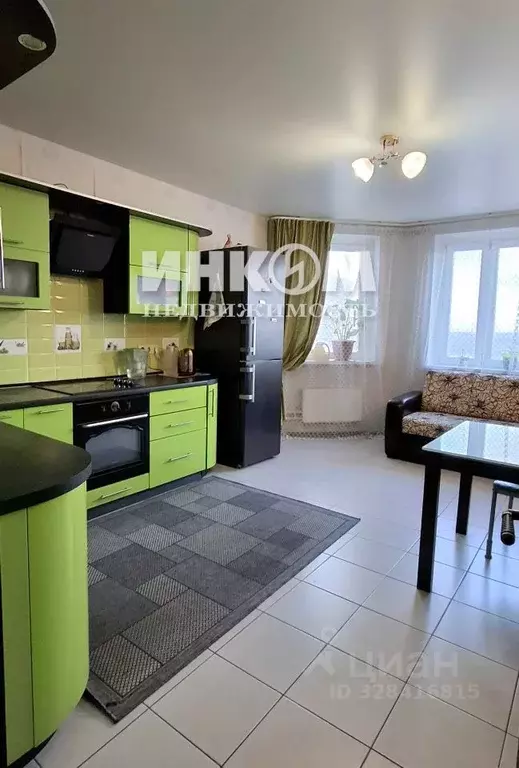 3-к кв. Московская область, Химки ул. Новозаводская, 10 (84.2 м) - Фото 1