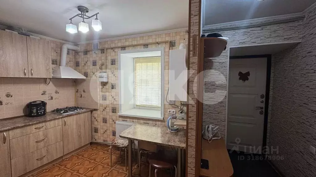 1-к кв. Крым, Симферополь ул. Чехова, 48 (37.0 м) - Фото 0