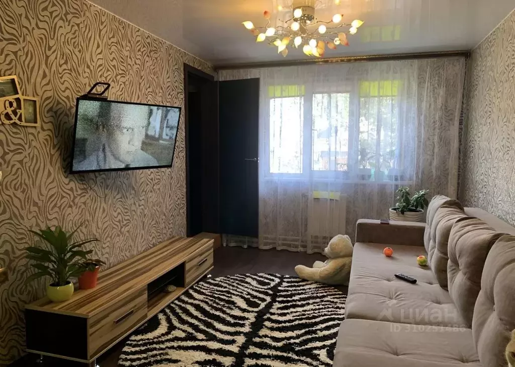 Студия Иркутская область, Ангарск 251-й кв-л, 12 (32.0 м) - Фото 1