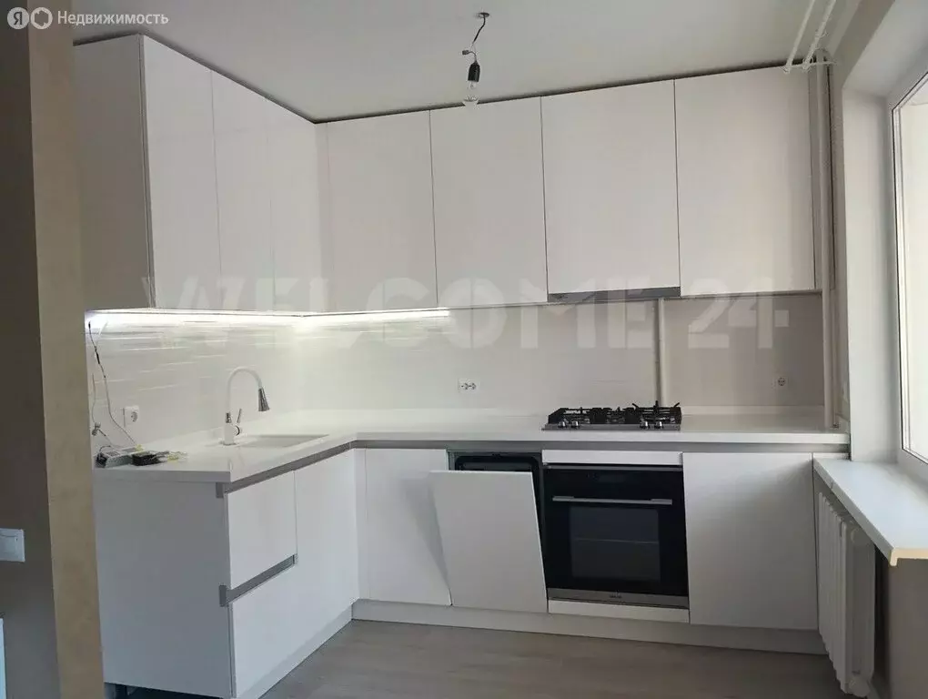 4-комнатная квартира: Чебоксары, улица Алексея Талвира, 8 (83.1 м) - Фото 1