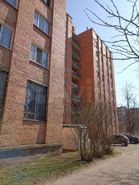 Комната 13 м в 8-к., 7/9 эт. - Фото 0