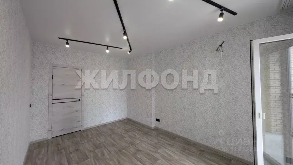 1-к кв. Новосибирская область, Новосибирск Светлановская ул., 52/1 ... - Фото 1