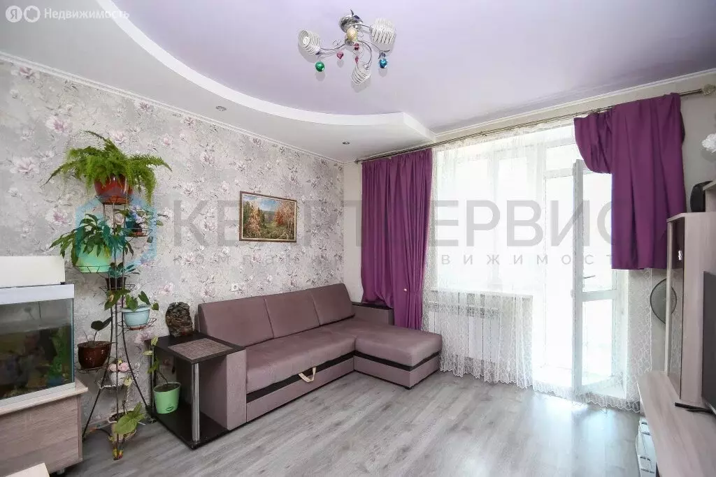 2-комнатная квартира: Омск, улица Мишина, 4 (56.8 м) - Фото 0