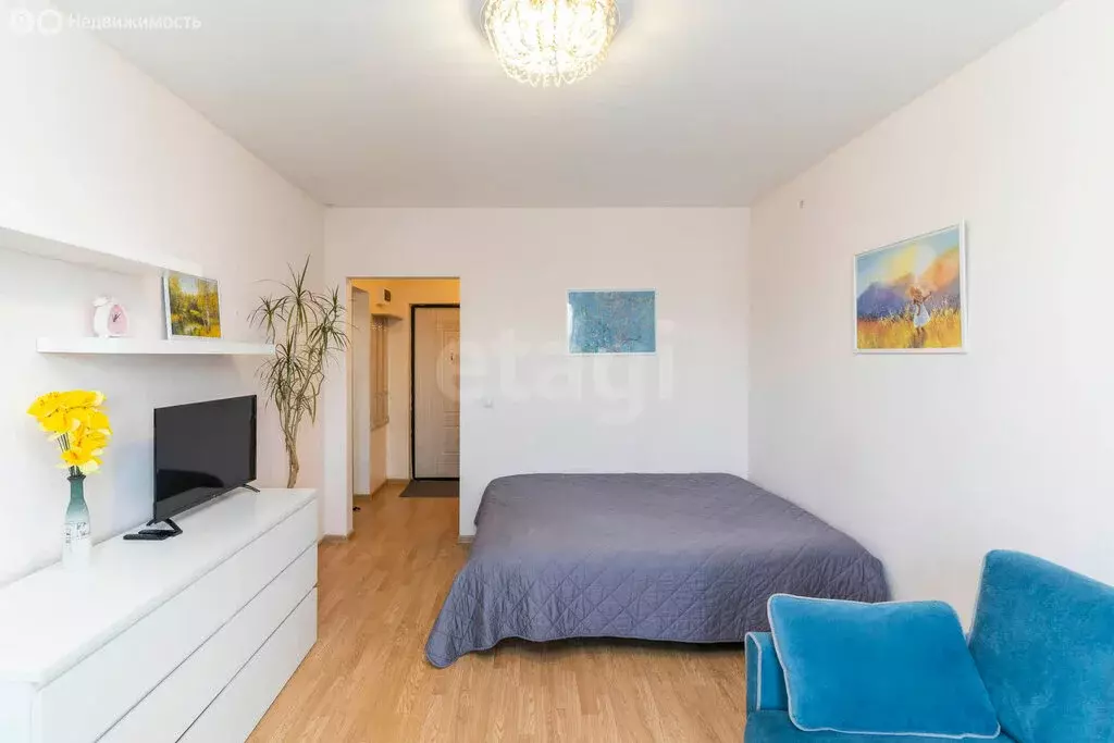 1-комнатная квартира: Тюмень, улица Николая Зелинского, 19 (38.8 м) - Фото 2