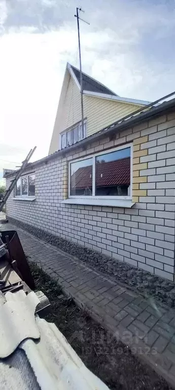 Дом в Брянская область, Жуковский муниципальный округ, пос. Тросна ул. ... - Фото 2