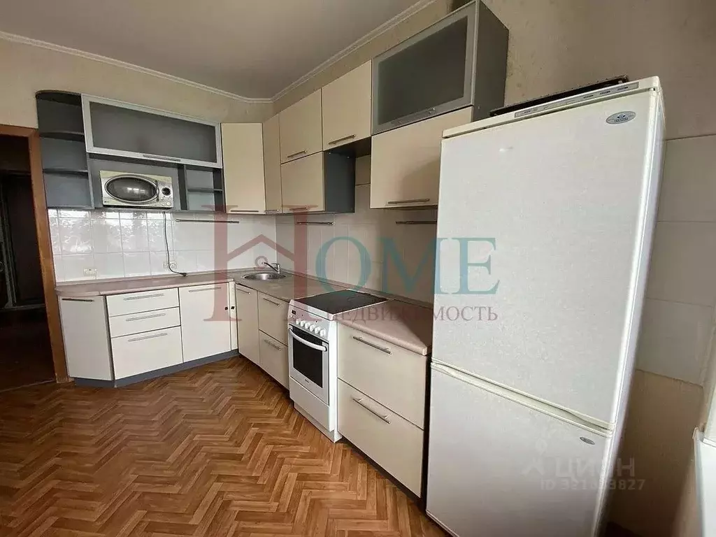 3-к кв. Новосибирская область, Новосибирск Обская ул., 50/1 (100.0 м) - Фото 0