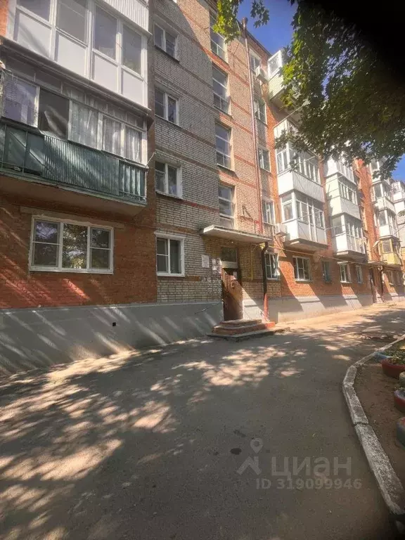 1-к кв. Ростовская область, Таганрог ул. Розы Люксембург (31.9 м) - Фото 0