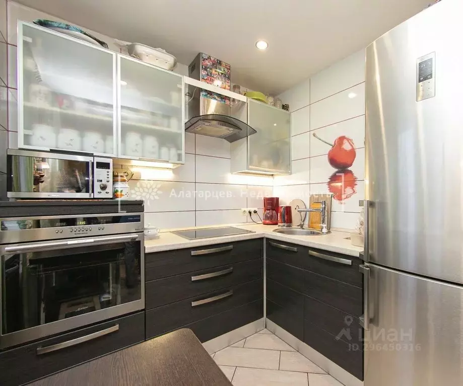 3-к кв. Томская область, Томск ул. Усова, 25Б (57.7 м) - Фото 2