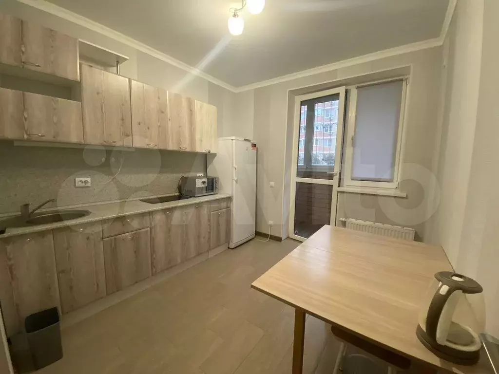 1-к. квартира, 36 м, 1/5 эт. - Фото 0