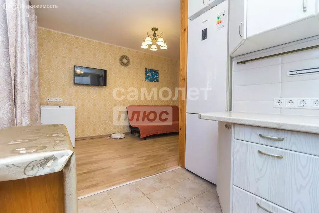 3-комнатная квартира: Уфа, Революционная улица, 109 (58 м) - Фото 1