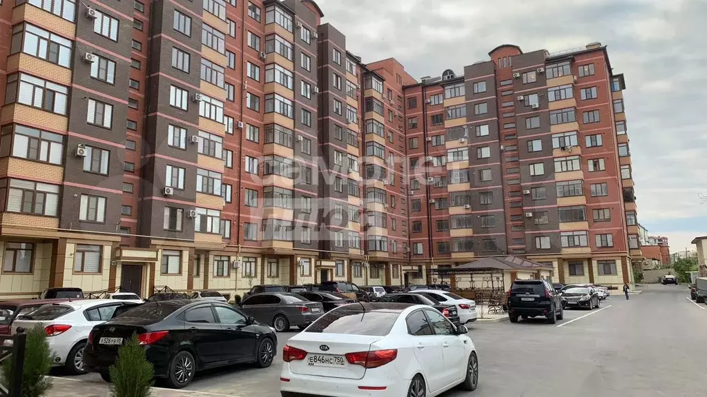 2-к. квартира, 71 м, 6/9 эт. - Фото 1