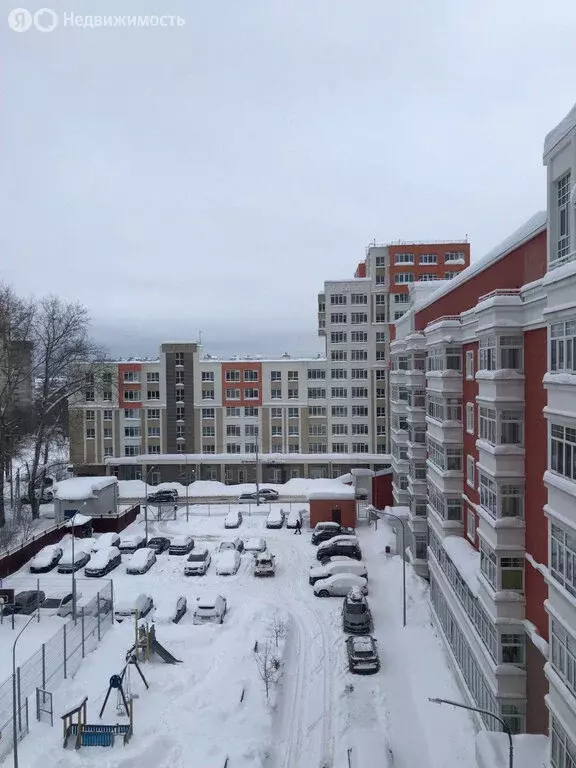 3-комнатная квартира: Пермь, улица Циолковского, 19 (62 м) - Фото 1