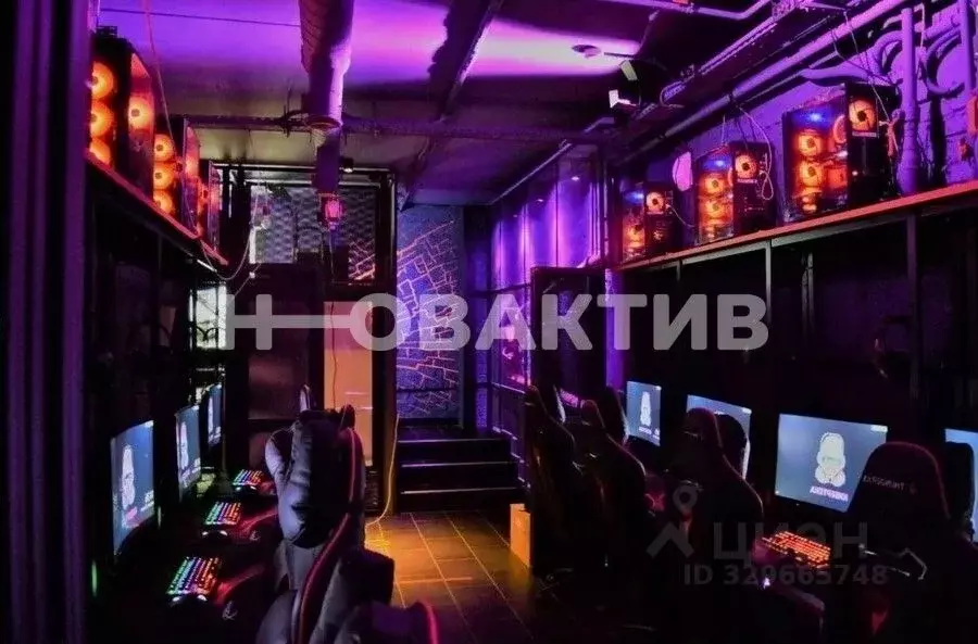 Помещение свободного назначения в Кемеровская область, Прокопьевск ул. ... - Фото 1