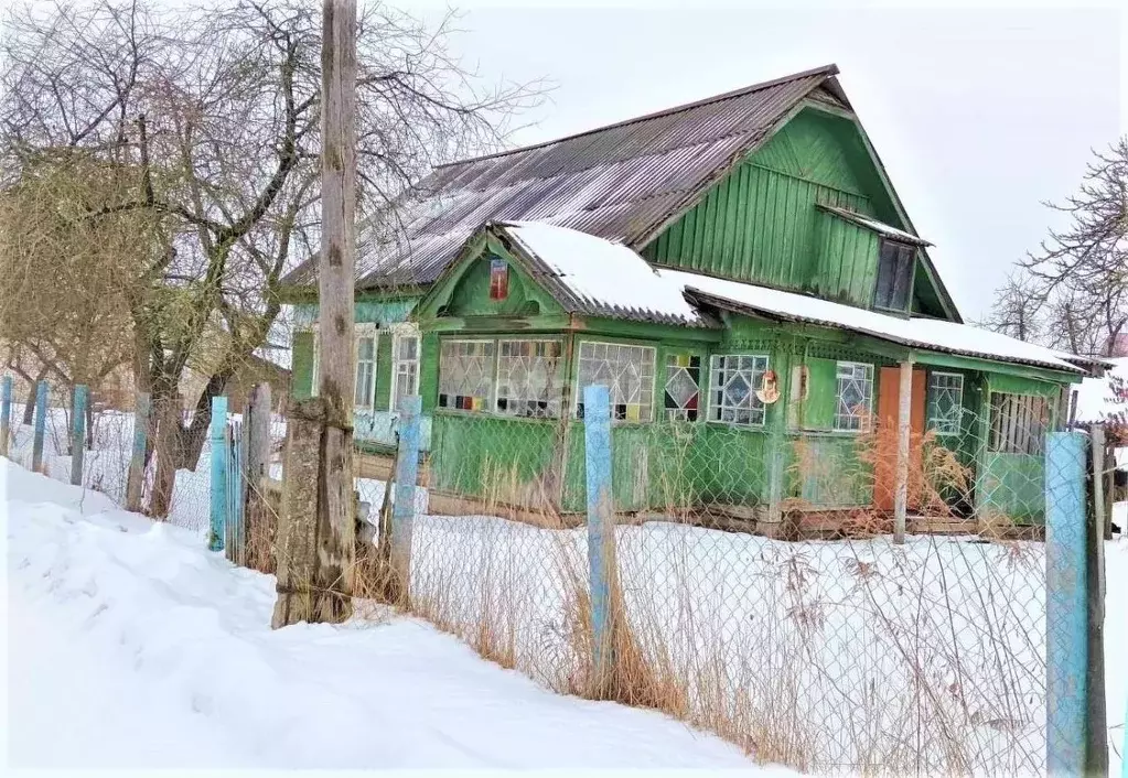 Дом в Брянская область, Жуковка Крупской пер. (60 м) - Фото 1