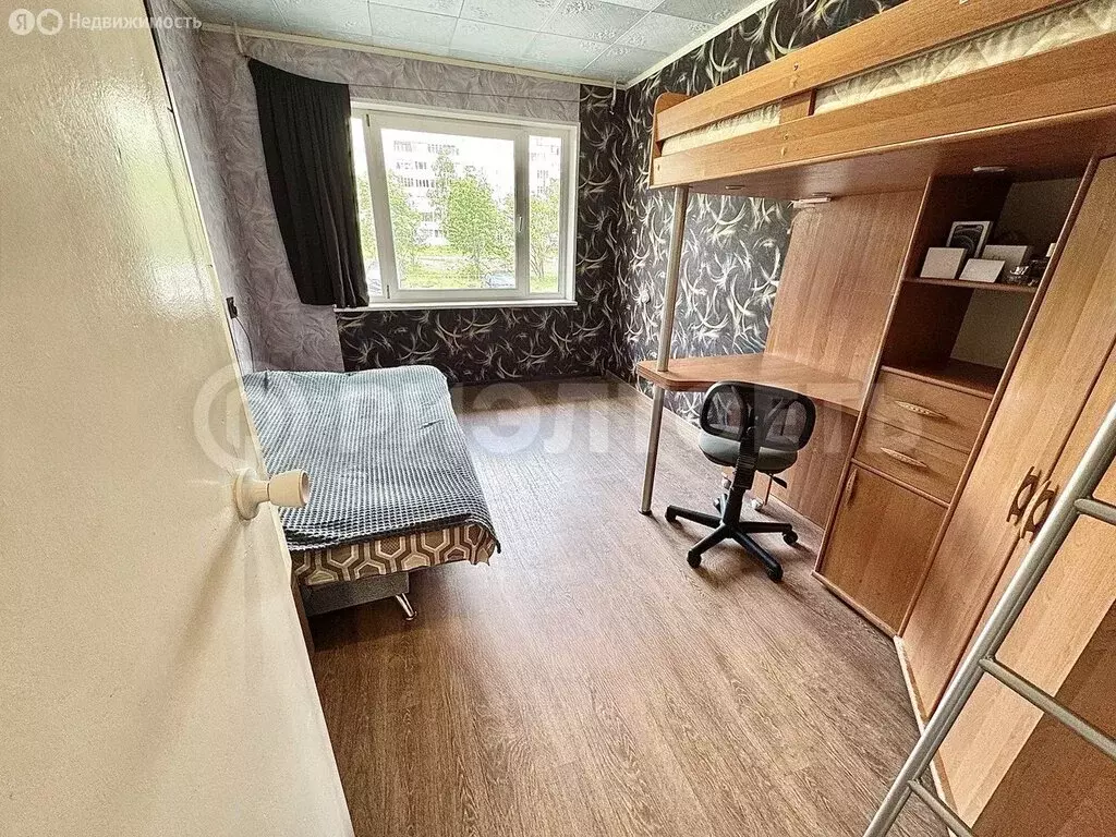 3-комнатная квартира: Мурманск, улица Зои Космодемьянской, 36 (61.3 м) - Фото 0