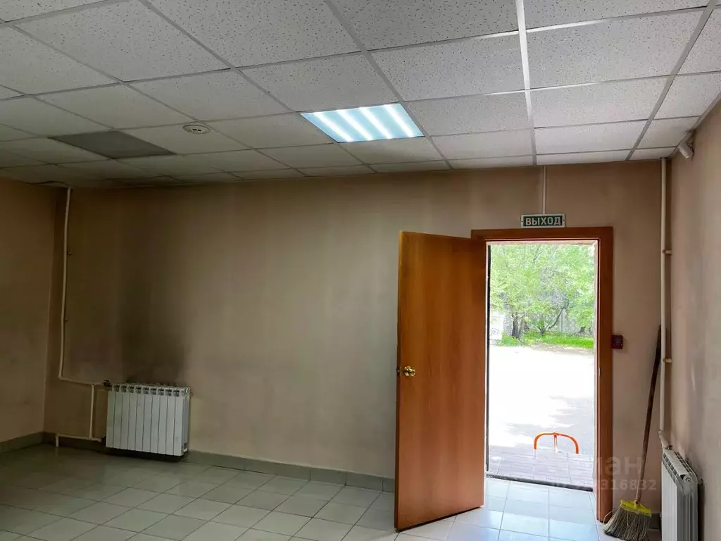 Торговая площадь в Хабаровский край, Хабаровск просп. 60-летия Октября ... - Фото 0