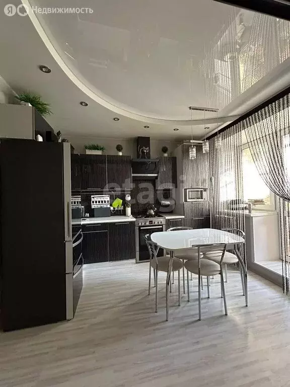 2-комнатная квартира: Тверь, улица Красина, 46 (61 м) - Фото 0