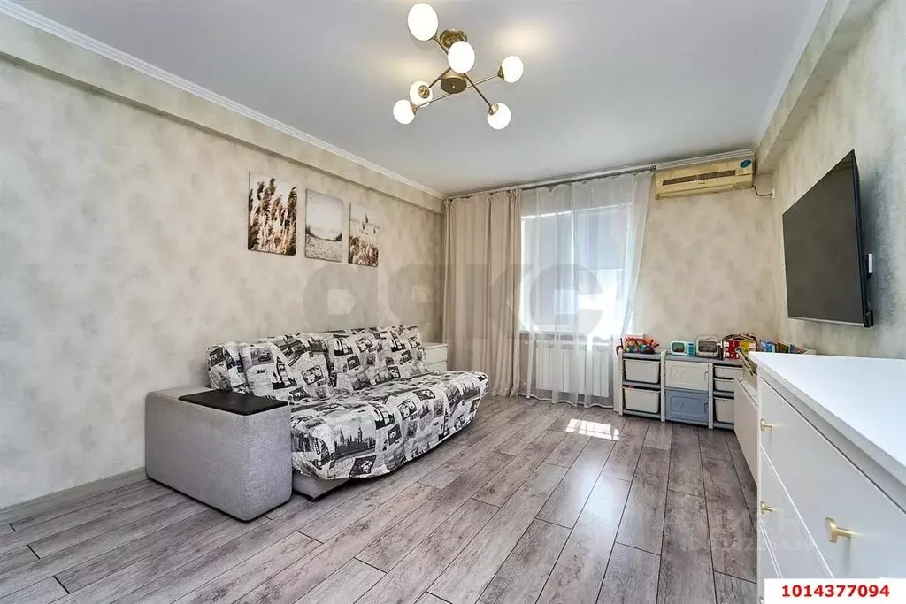2-к кв. Краснодарский край, Краснодар ул. Красных Партизан (49.1 м) - Фото 0