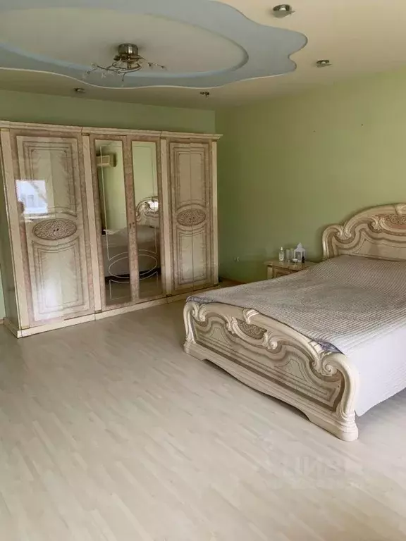 5-к кв. Астраханская область, Астрахань Бертюльская ул., 7 (225.0 м) - Фото 1