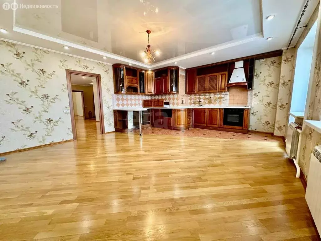 3-комнатная квартира: Белгород, Октябрьская улица, 61 (112.8 м) - Фото 2