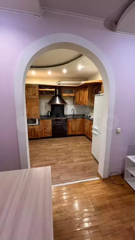 2-к. квартира, 60 м, 4/9 эт. - Фото 0