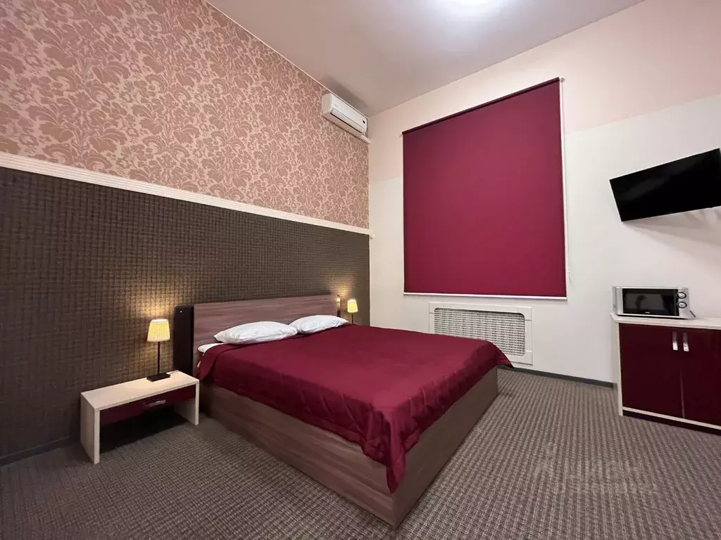 Комната Санкт-Петербург Каменноостровский просп., 26-28 (18.0 м) - Фото 1