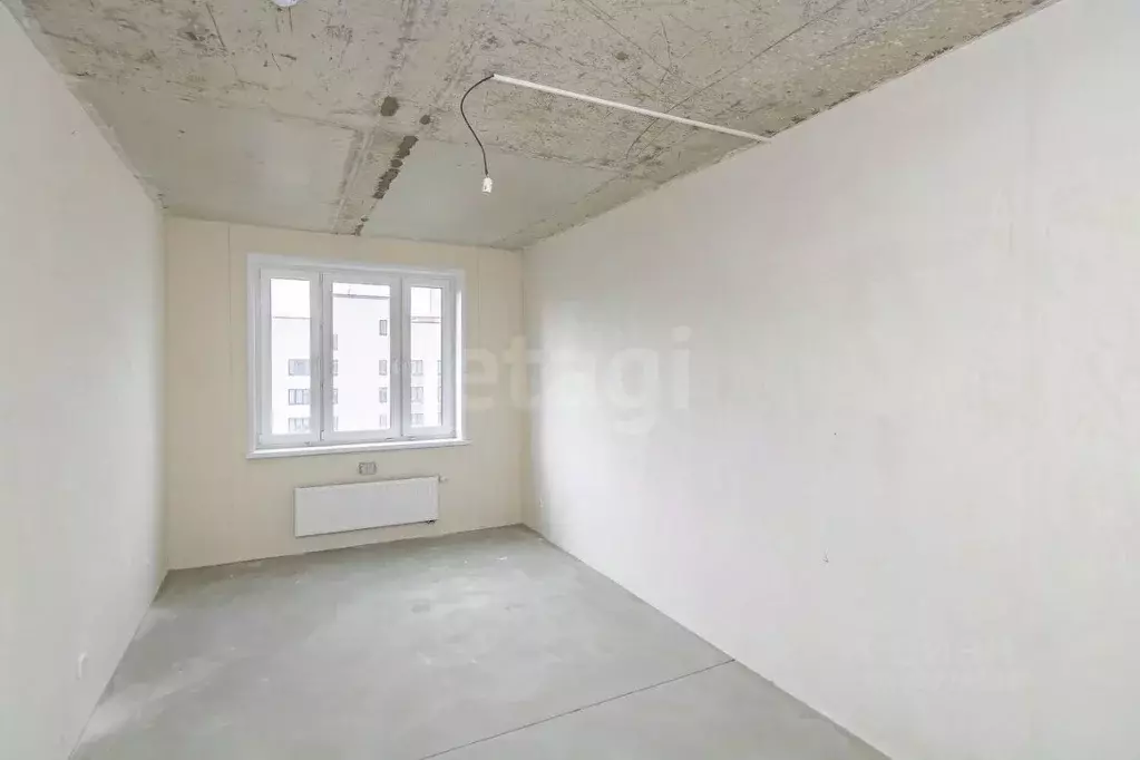 2-к кв. Тюменская область, Тюмень Новгородская ул., 22 (86.6 м) - Фото 1