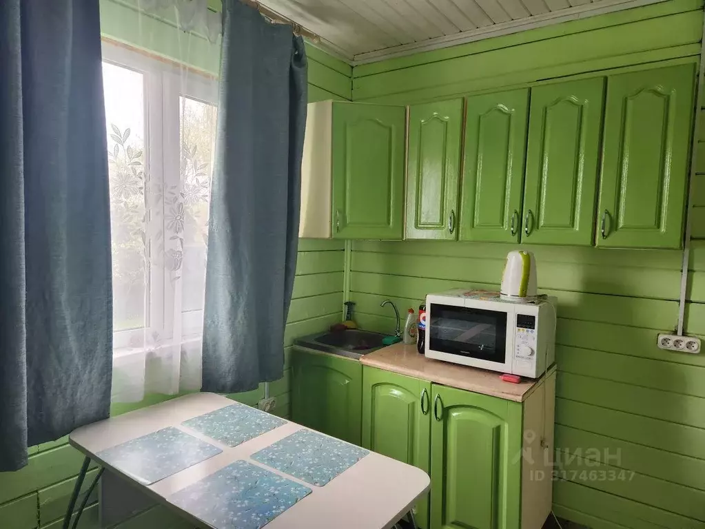 Дом в Владимирская область, Александровский район, Каринское ... - Фото 1