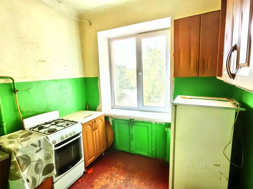 2-к кв. Волгоградская область, Волгоград ул. Дзержинского, 42 (43.8 м) - Фото 0