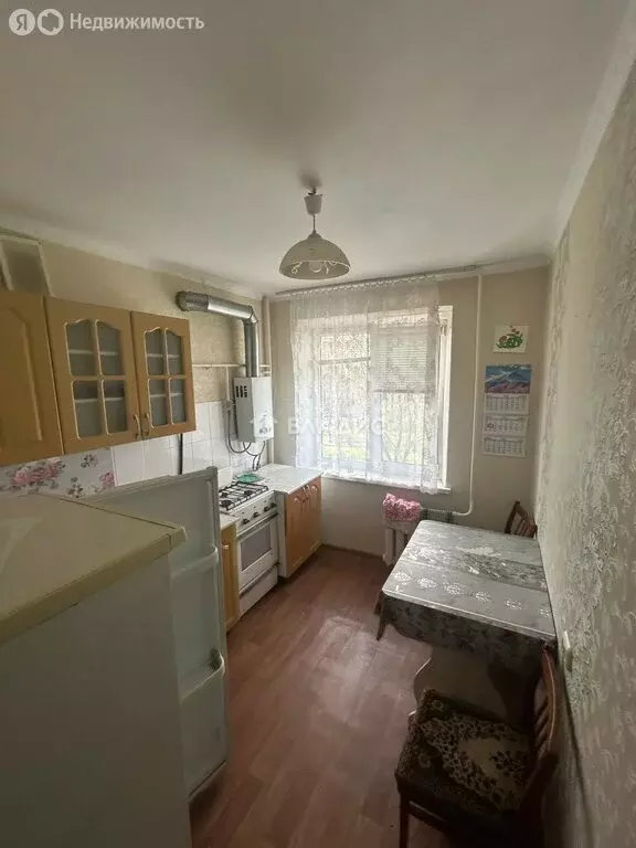 2-комнатная квартира: Майкоп, улица 8 Марта, 1 (49 м) - Фото 1