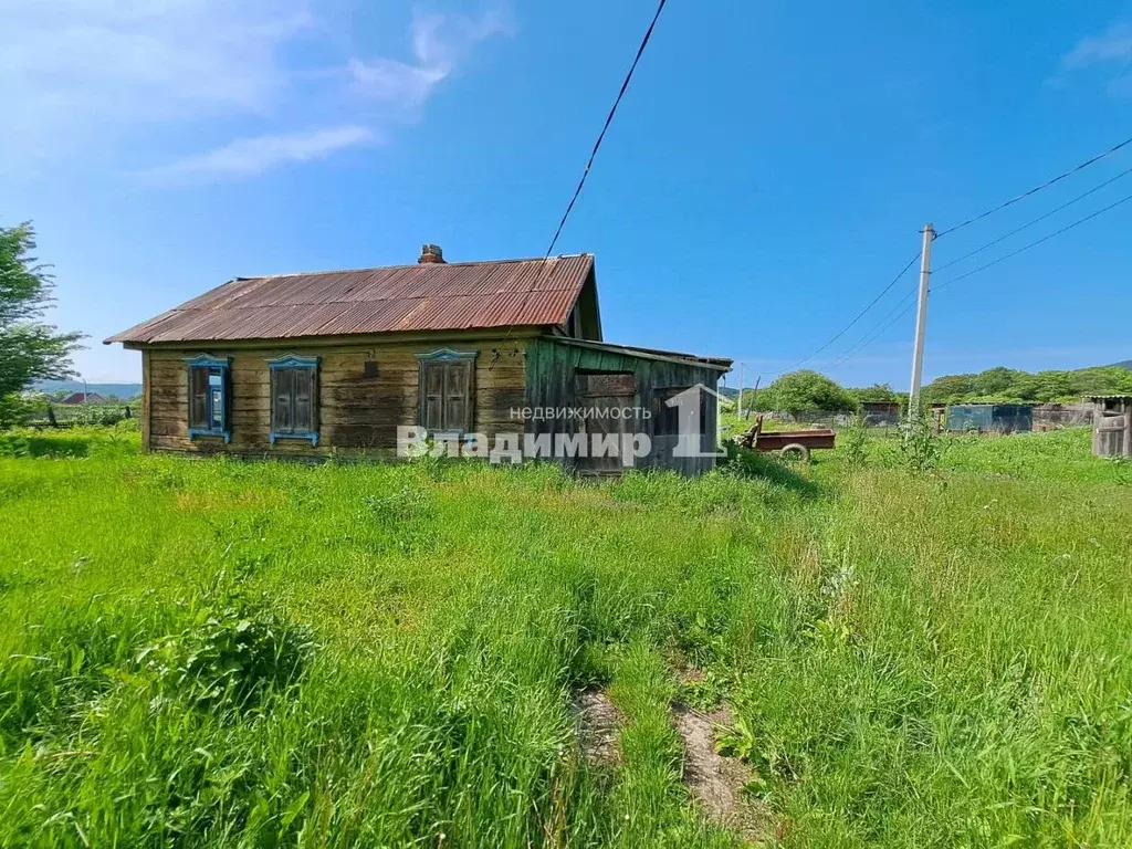 Дом в Приморский край, Партизанский муниципальный округ, с. Золотая ... - Фото 0