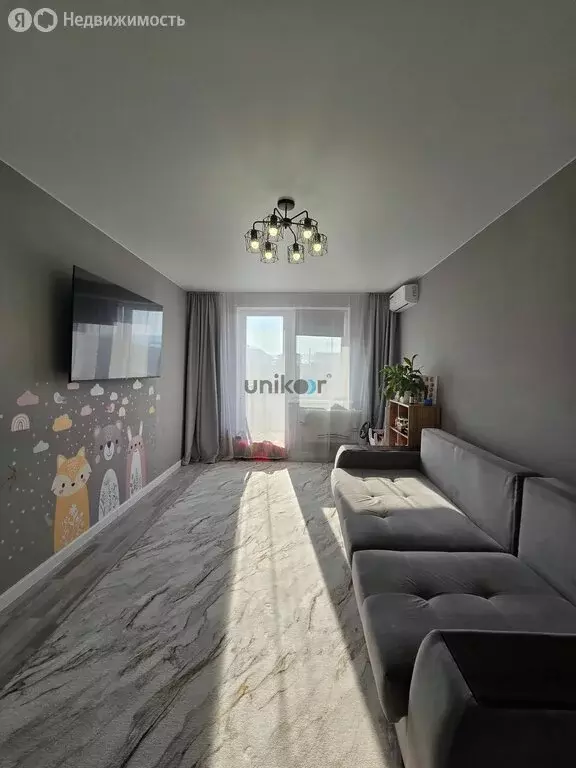 1-комнатная квартира: Октябрьский, улица Рахимьяна Насырова, 4 (41.5 ... - Фото 1