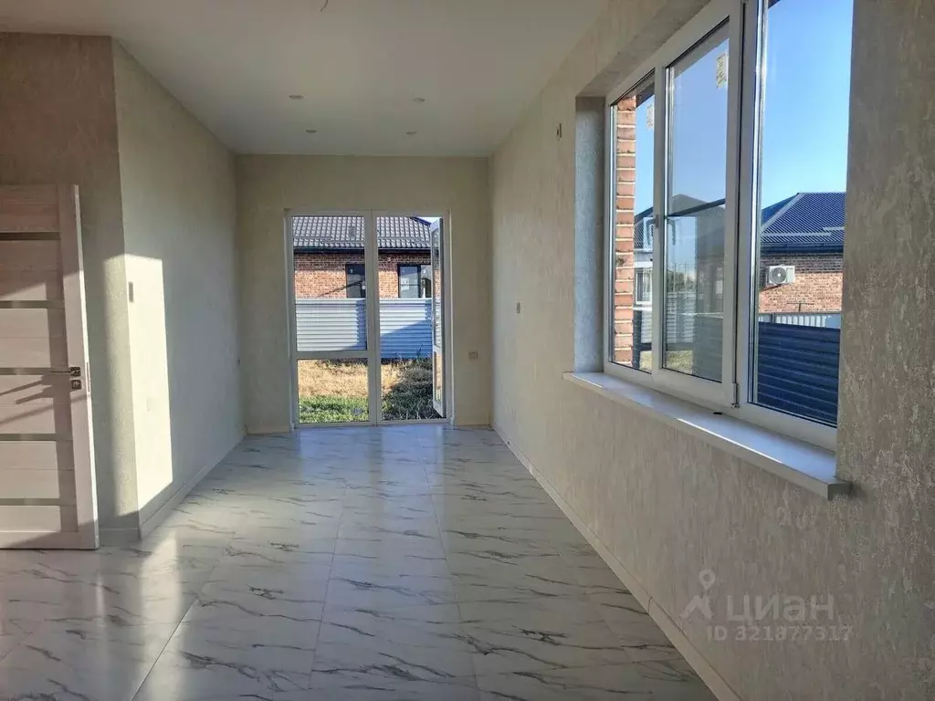 Дом в Краснодарский край, Темрюкский район, Голубицкое с/пос, ... - Фото 1