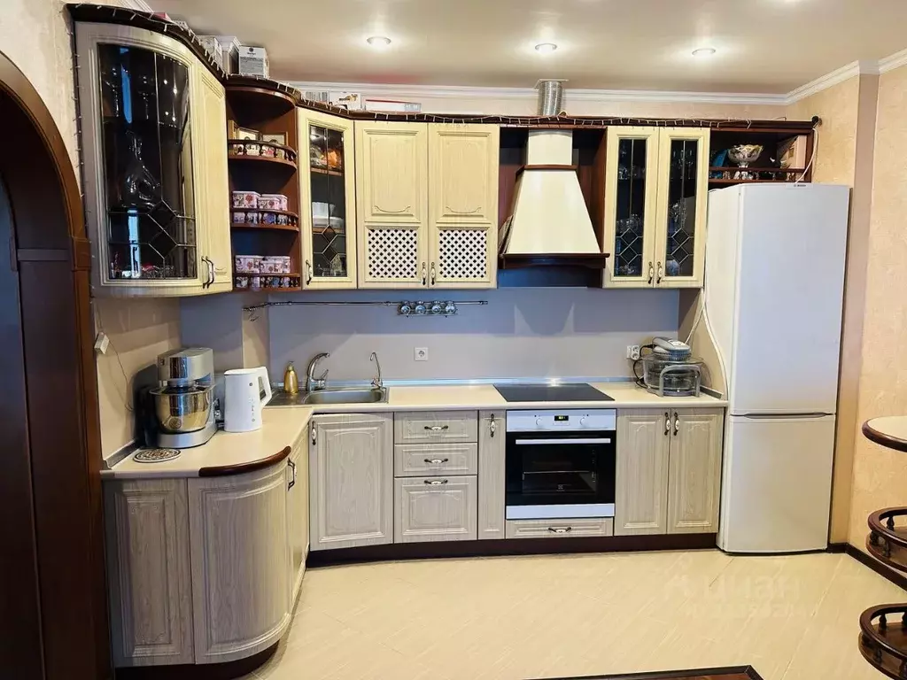 2-к кв. Ханты-Мансийский АО, Сургут Университетская ул., 21 (57.0 м) - Фото 1