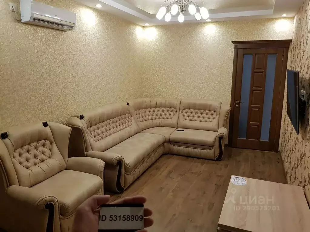 2-к кв. Севастополь ул. Репина, 1Б (59.0 м) - Фото 0