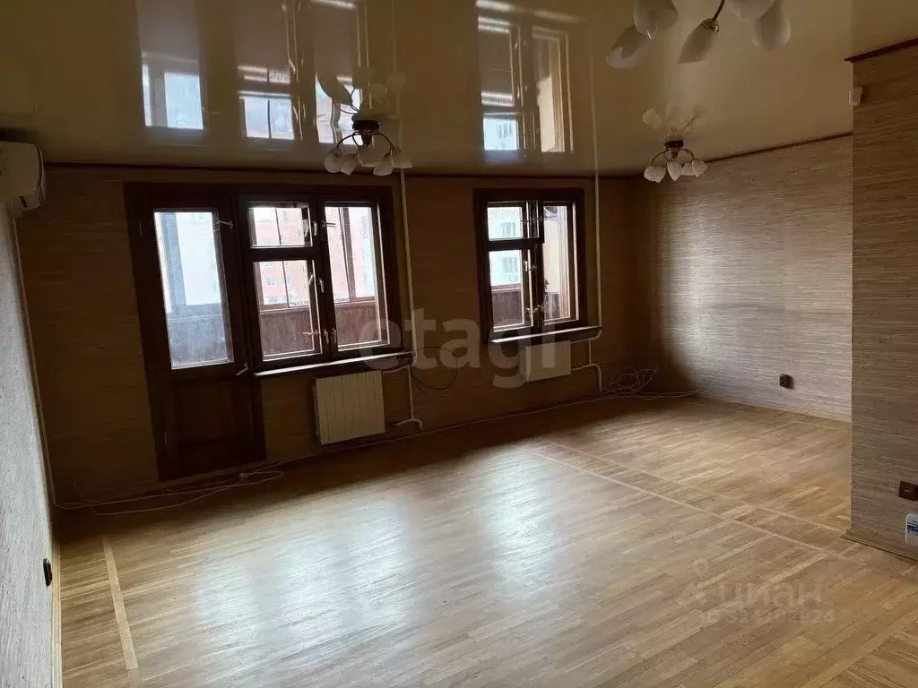 3-к кв. Тюменская область, Тюмень ул. Салтыкова-Щедрина, 59 (63.0 м) - Фото 1