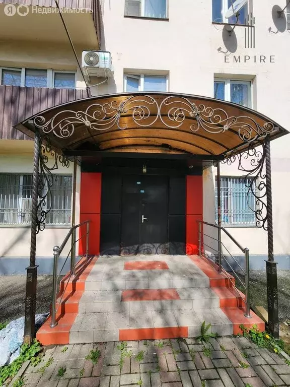 3-комнатная квартира: Грозный, улица А-К.Б. Арсаханова, 16 (44 м) - Фото 1