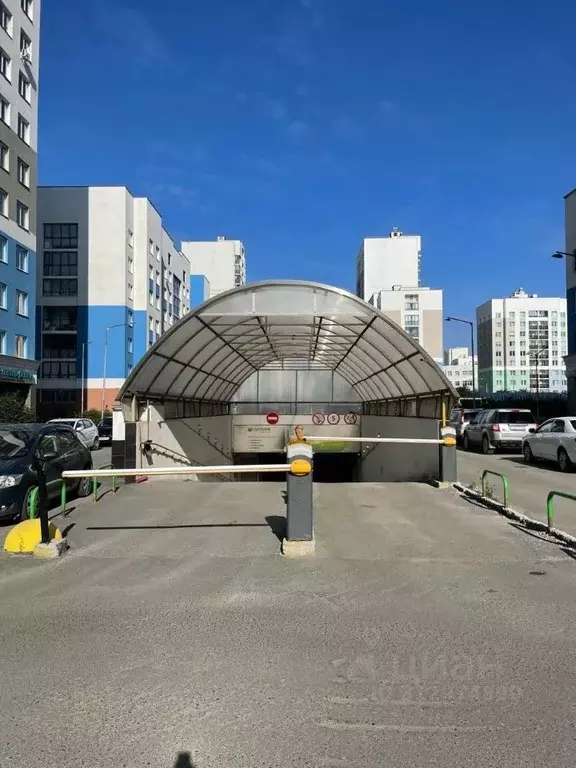 Гараж в Свердловская область, Екатеринбург ул. Вильгельма де Геннина, ... - Фото 2