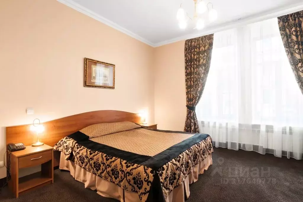 Комната Санкт-Петербург 3-я Васильевского острова линия, 20 - Фото 1