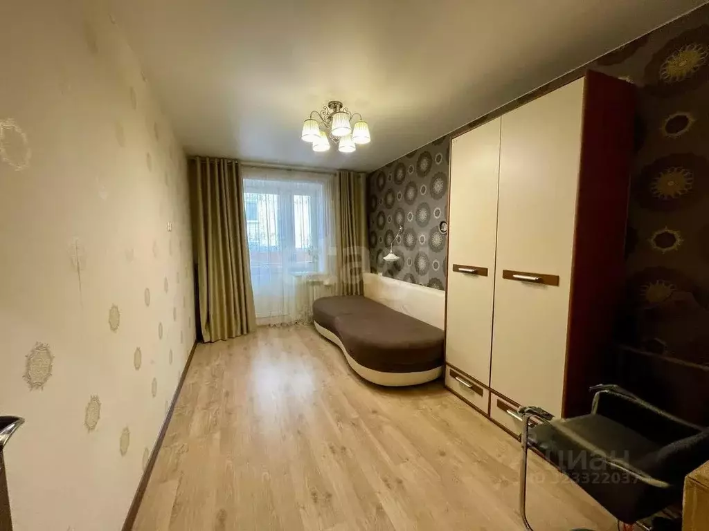 3-к кв. Смоленская область, Смоленск ул. Матросова, 7 (71.6 м) - Фото 1